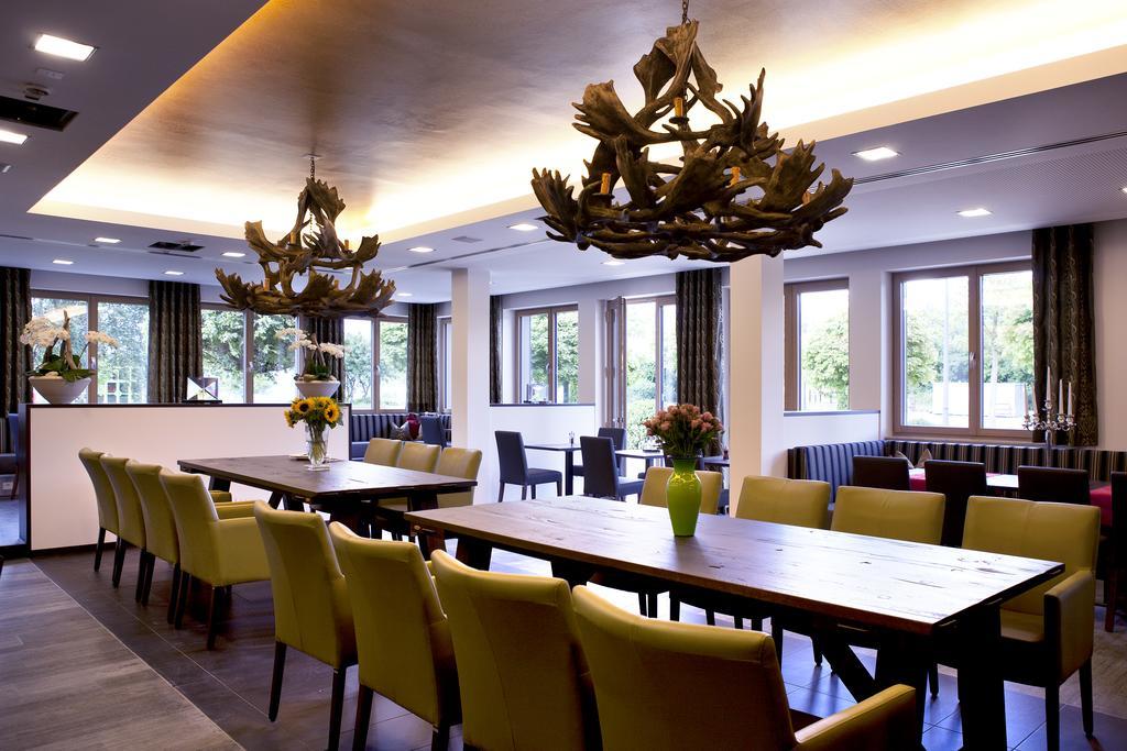 Hotel Restaurant Anna Schnelldorf Exterior photo